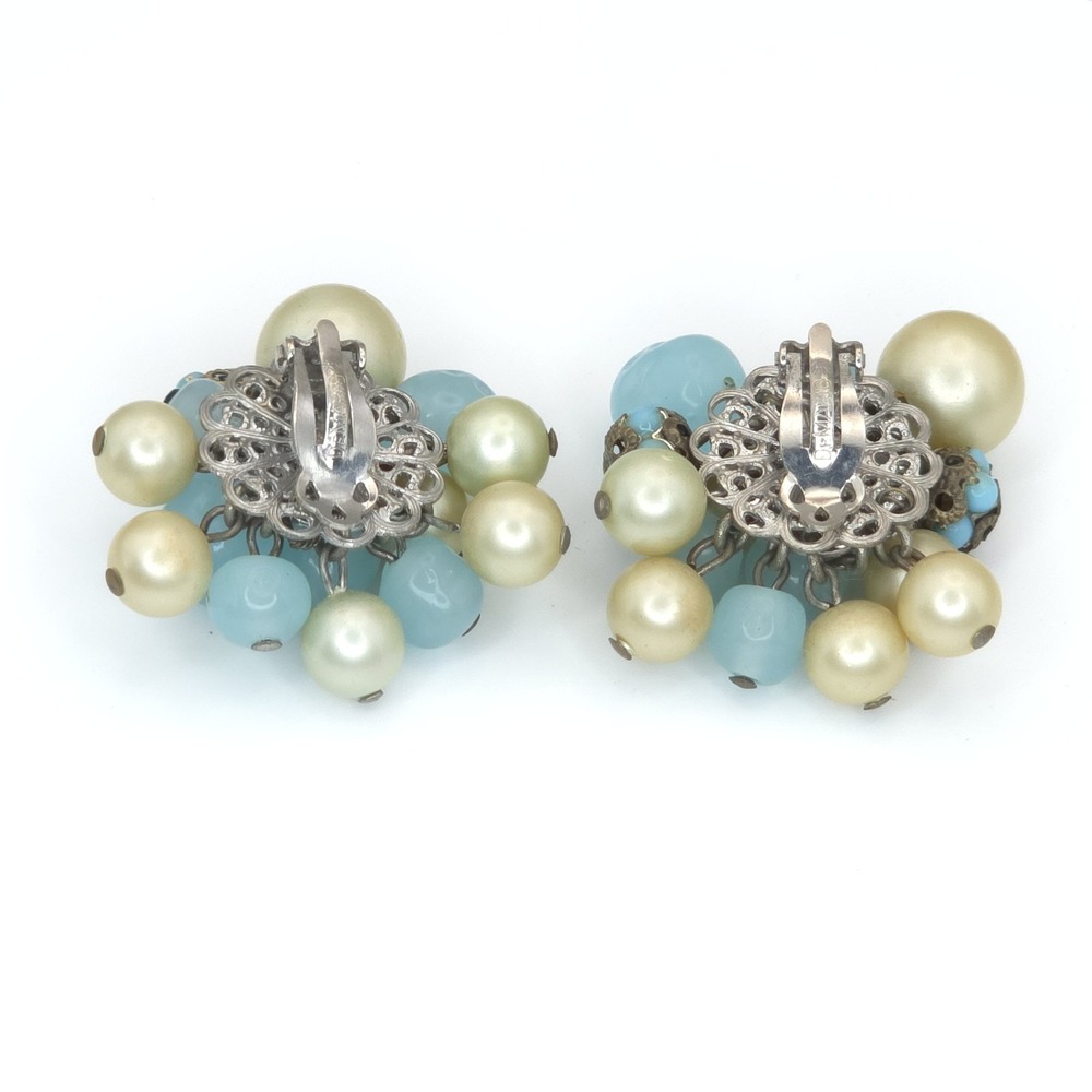 VTG DeMario NY Clip On Cha Cha Earrings Blue Glass Beads Filigree Silver Tone - Picture 5 of 13